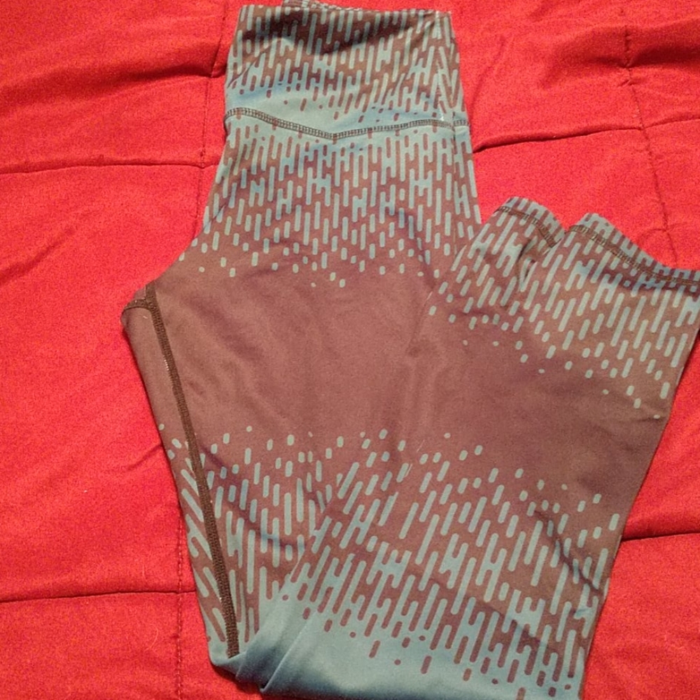 Zyia light n tight leggings